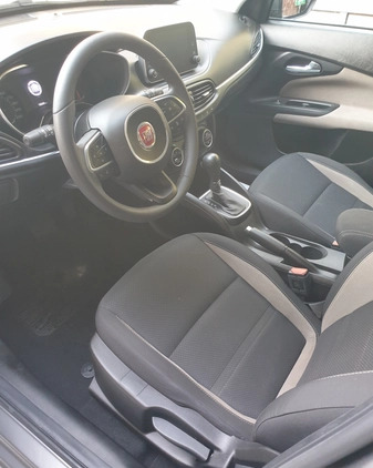Fiat Tipo cena 33900 przebieg: 152000, rok produkcji 2018 z Limanowa małe 191